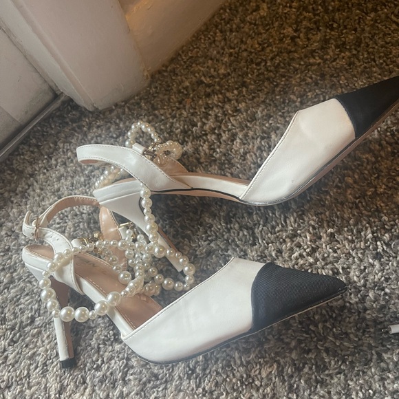 Chanel slingback pearl vintage heels size 6 - Picture 5 of 14
